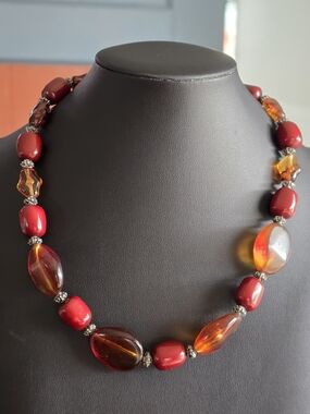 Red and Amber Tone Beaded Women's Necklace